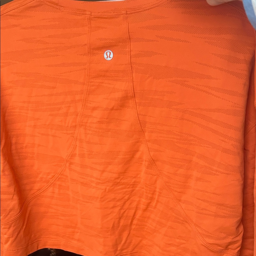 Lululemon Dark Orange Long Sleeve Crop Women's Top with pattern - Picture 7 of 8